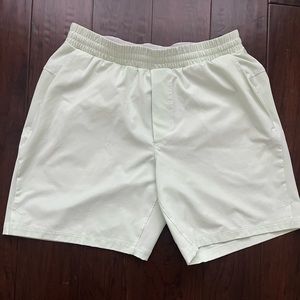 Lululemon Channel Cross Swim Shorts 7" Mens Medium Green No Liner Hybrid